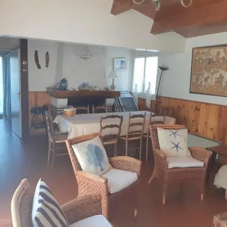 Villa Les Tremieres 1 *